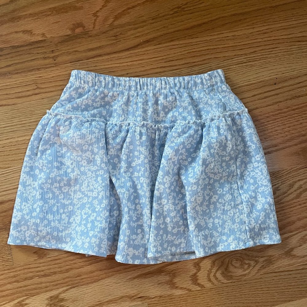 Girl's Zara Ruffled Print Skirt / Skort Blue with White Flowers Size 13-14
